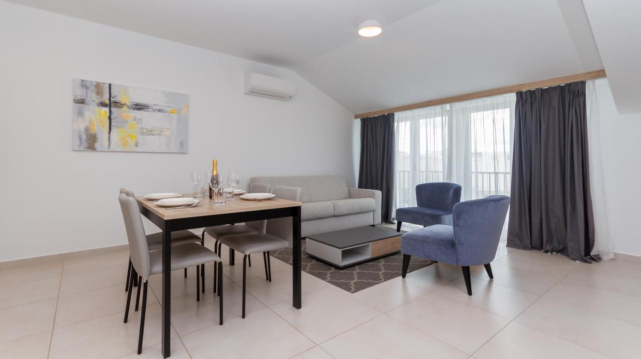 The Garden Palace Umag By Locap Group Экстерьер фото
