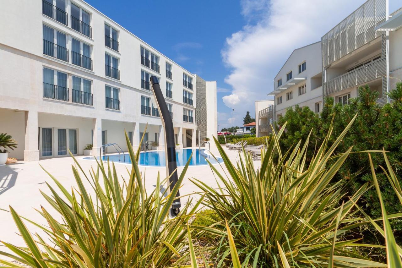 The Garden Palace Umag By Locap Group Экстерьер фото