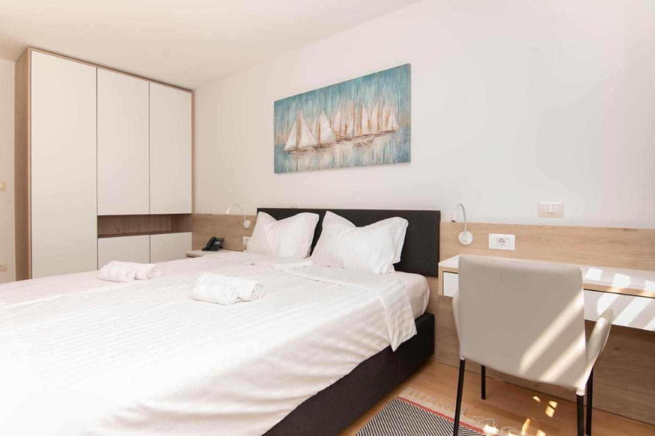 The Garden Palace Umag By Locap Group Экстерьер фото